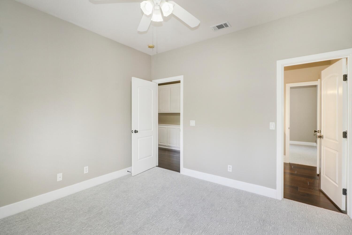 6010 Knightswood Way