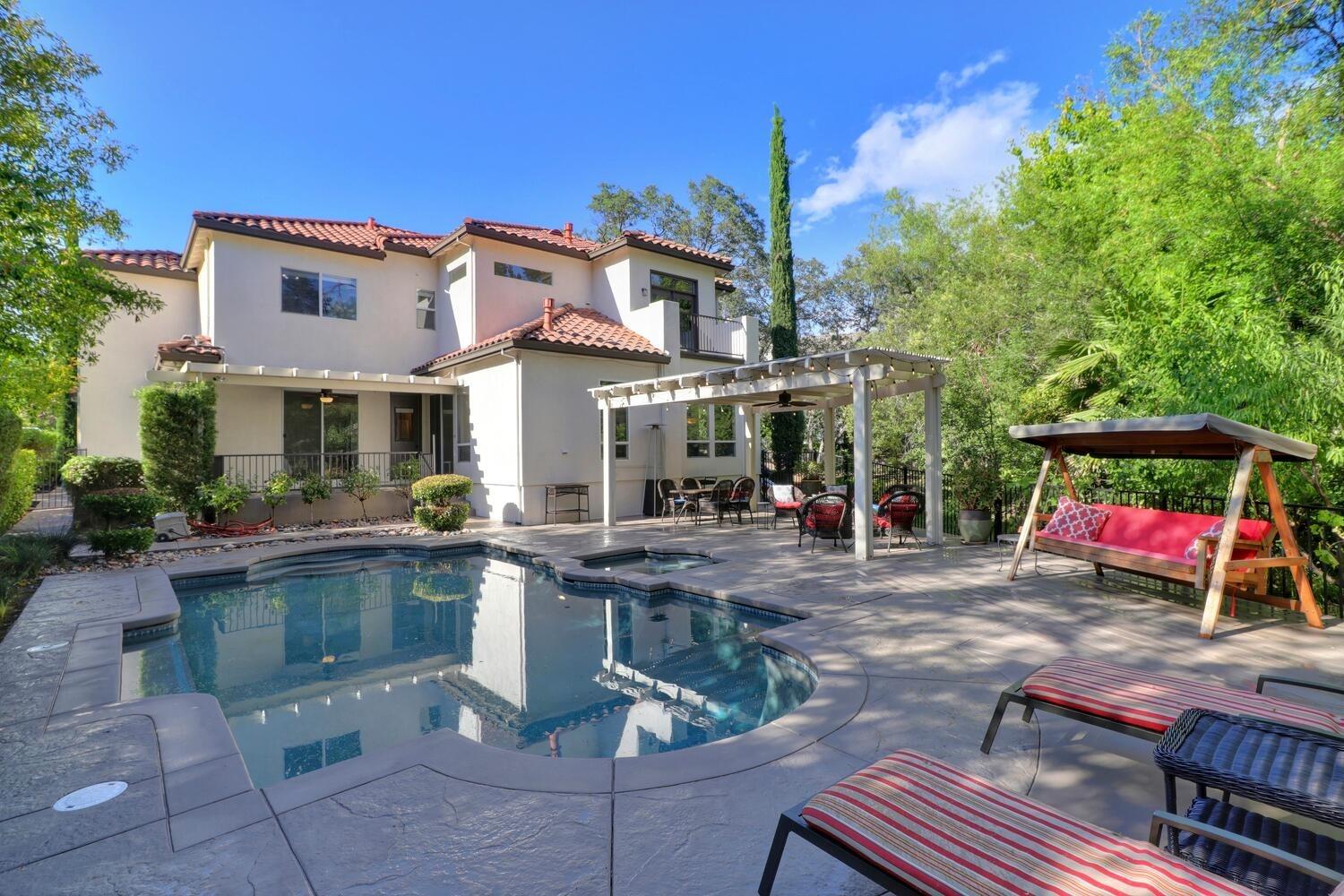 6010 Knightswood Way