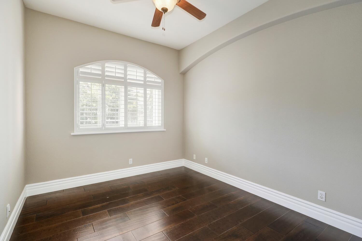 6010 Knightswood Way