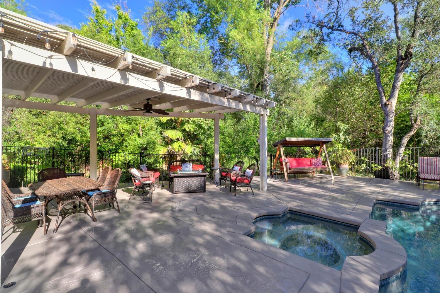 6010 Knightswood Way