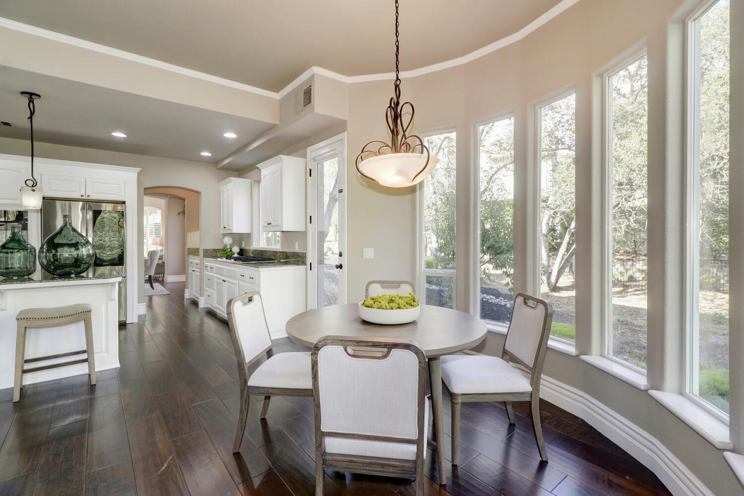 6010 Knightswood Way