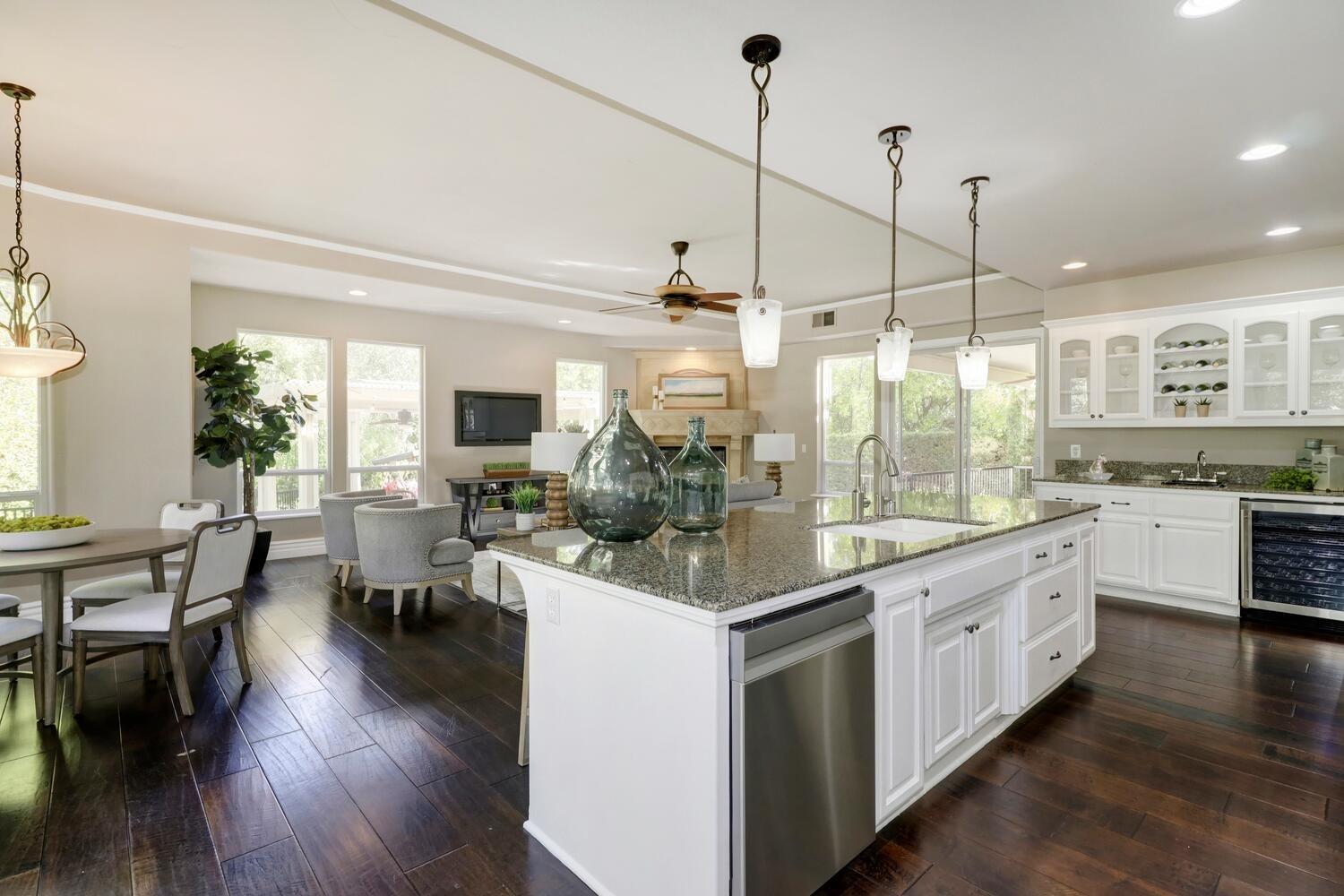 6010 Knightswood Way