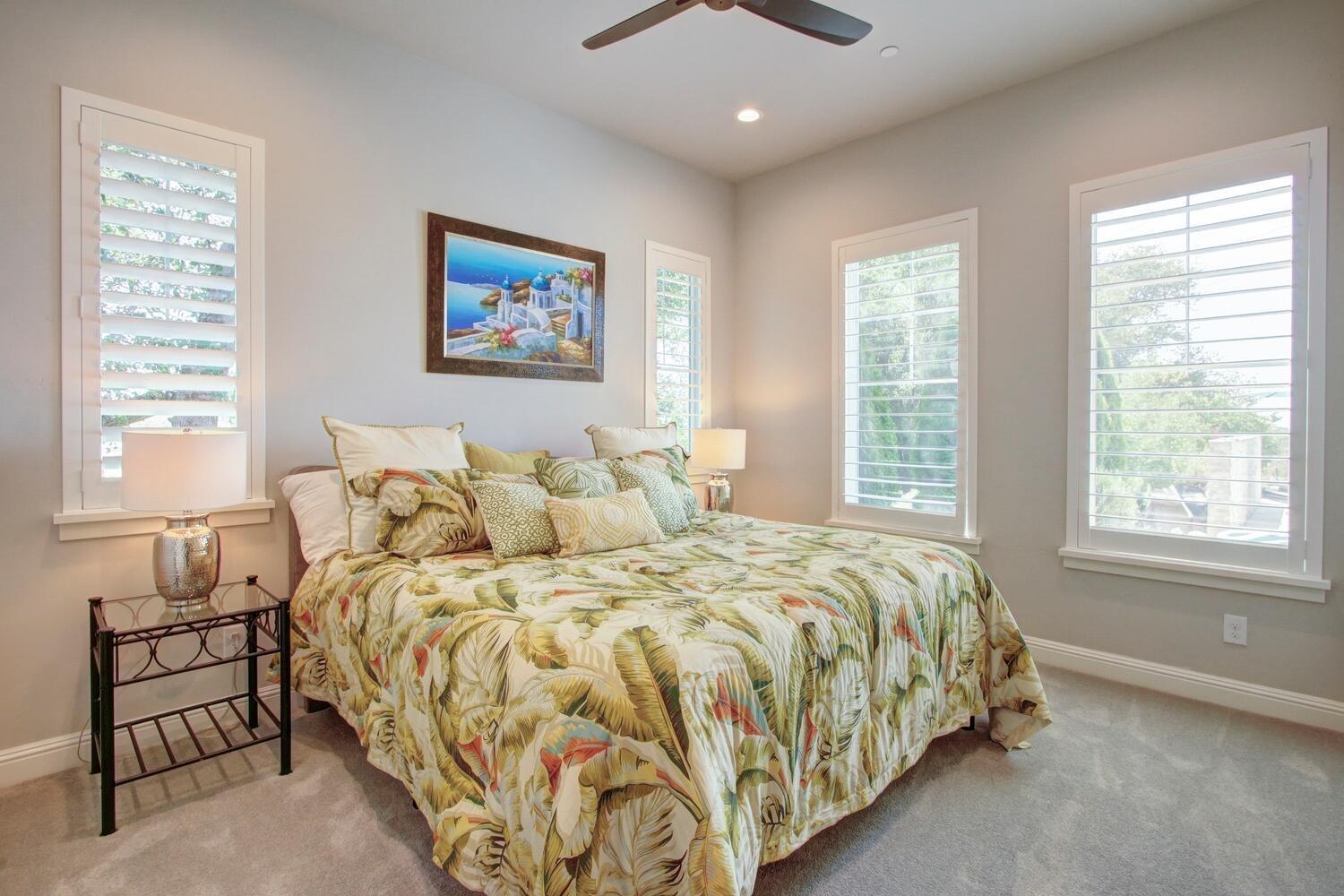 9325 S Los Lagos Circle