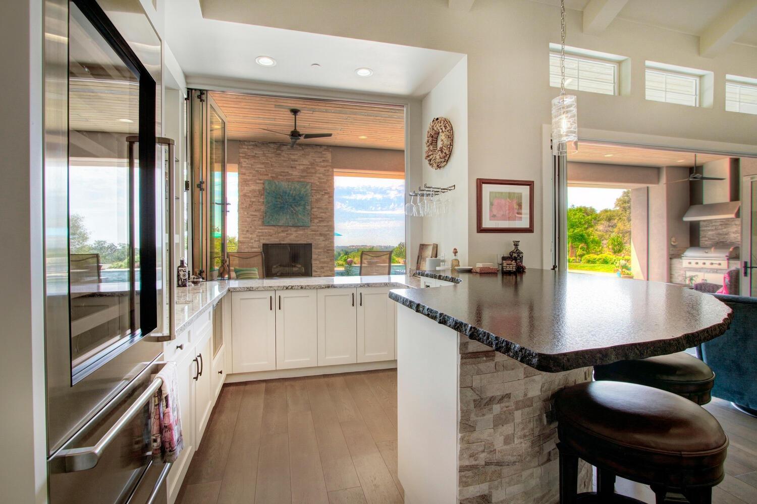 9325 S Los Lagos Circle