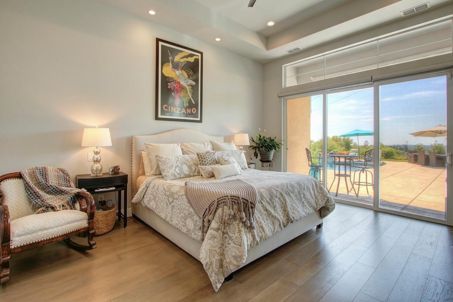 9325 S Los Lagos Circle