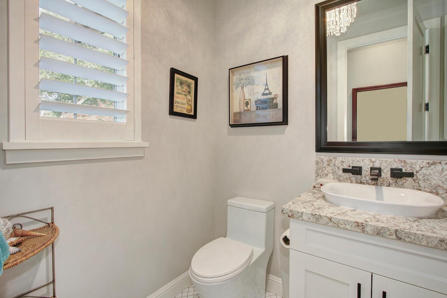 9325 S Los Lagos Circle