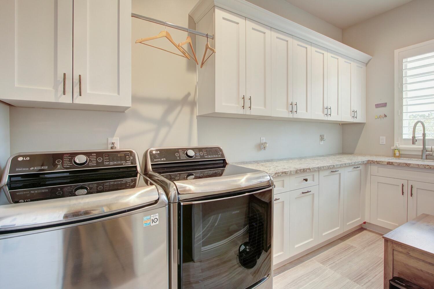 9325 S Los Lagos Circle