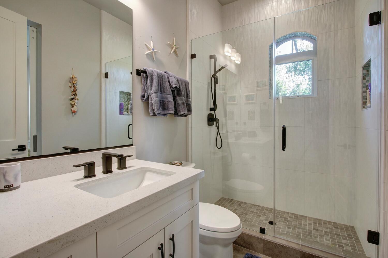 9325 S Los Lagos Circle