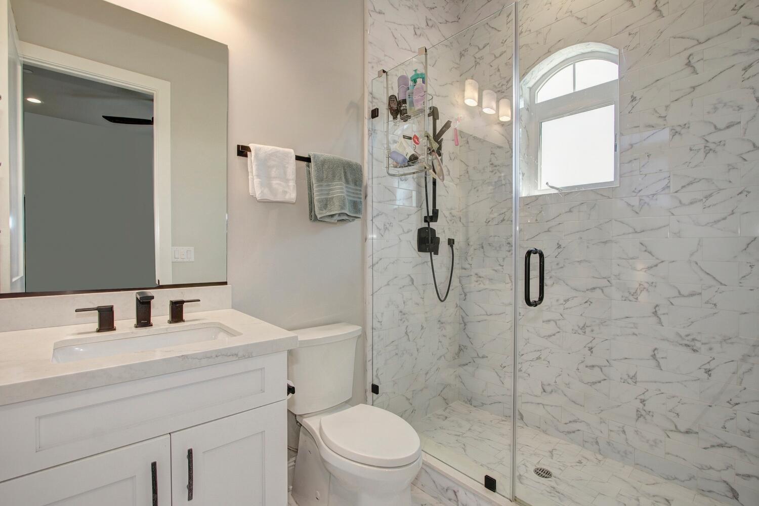 9325 S Los Lagos Circle