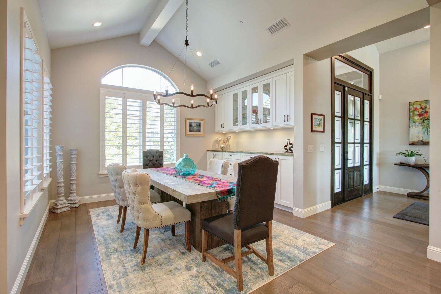 9325 S Los Lagos Circle