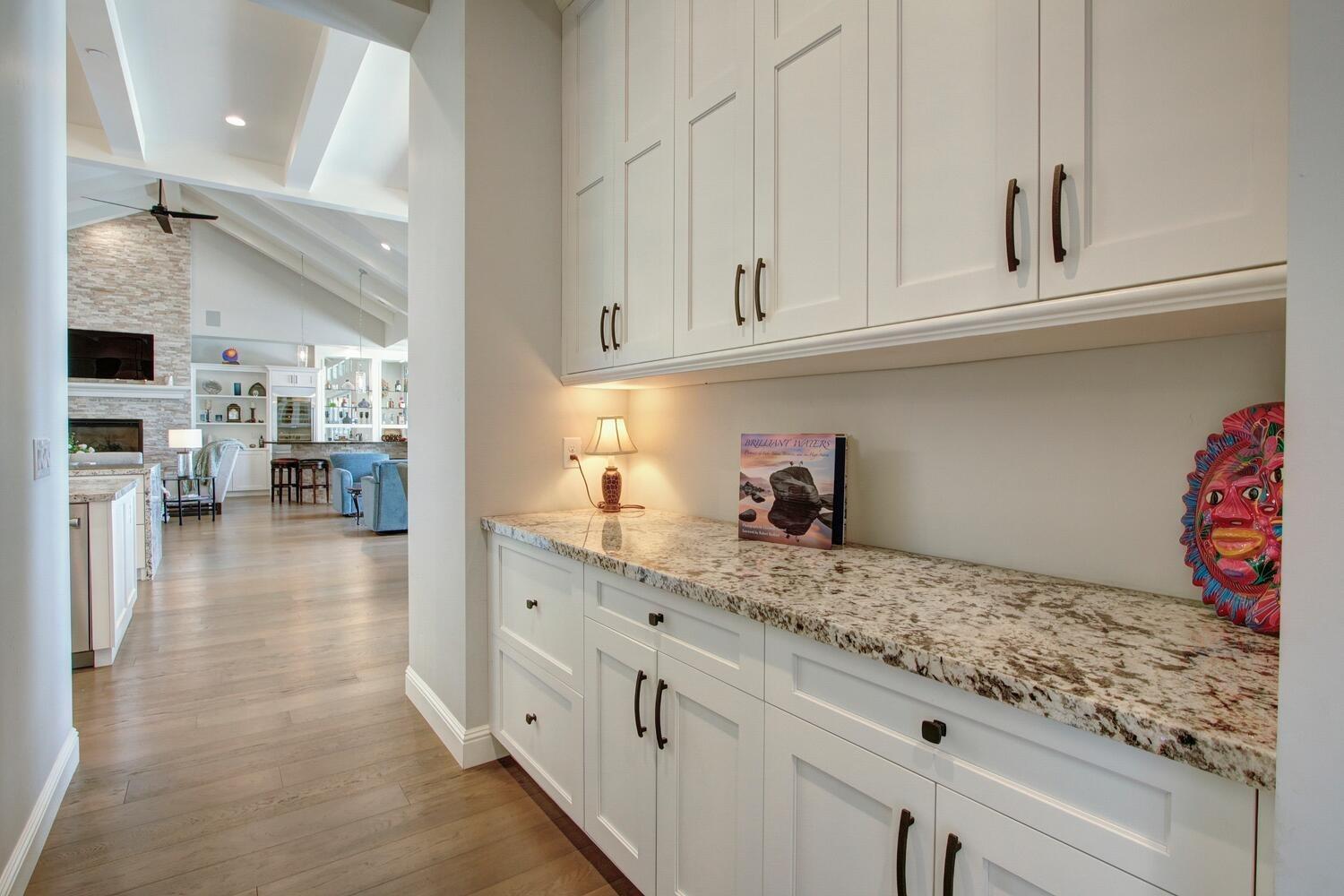 9325 S Los Lagos Circle