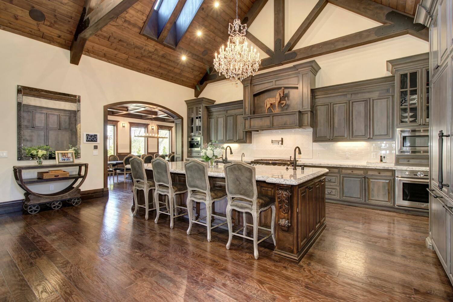 6215 Ruscada Court