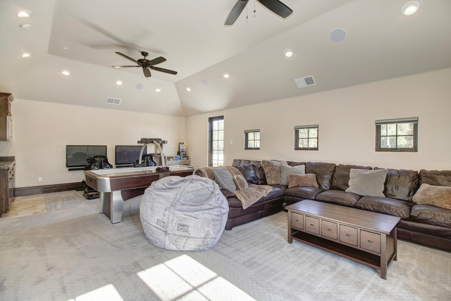 6215 Ruscada Court
