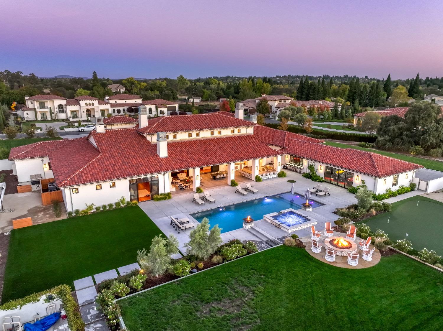 9050 Chelshire Estates Court