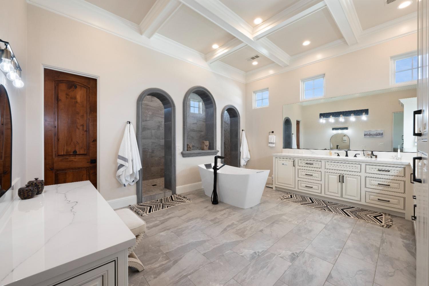 9050 Chelshire Estates Court