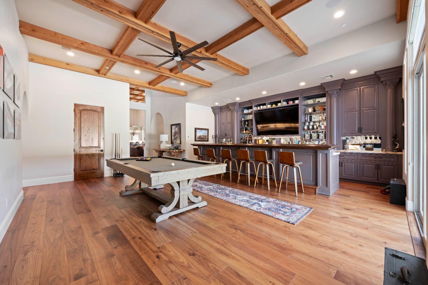 9050 Chelshire Estates Court