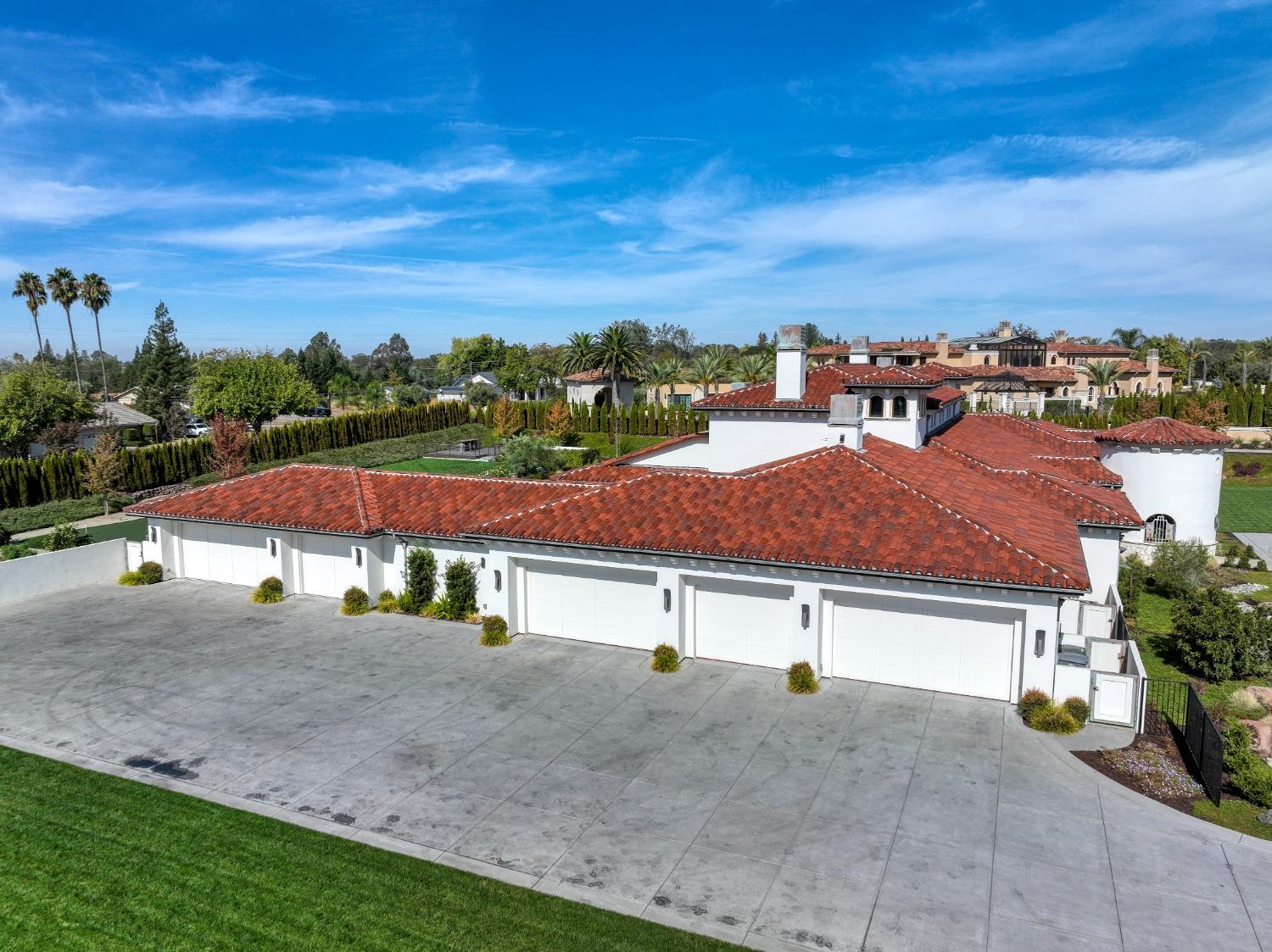 9050 Chelshire Estates Court