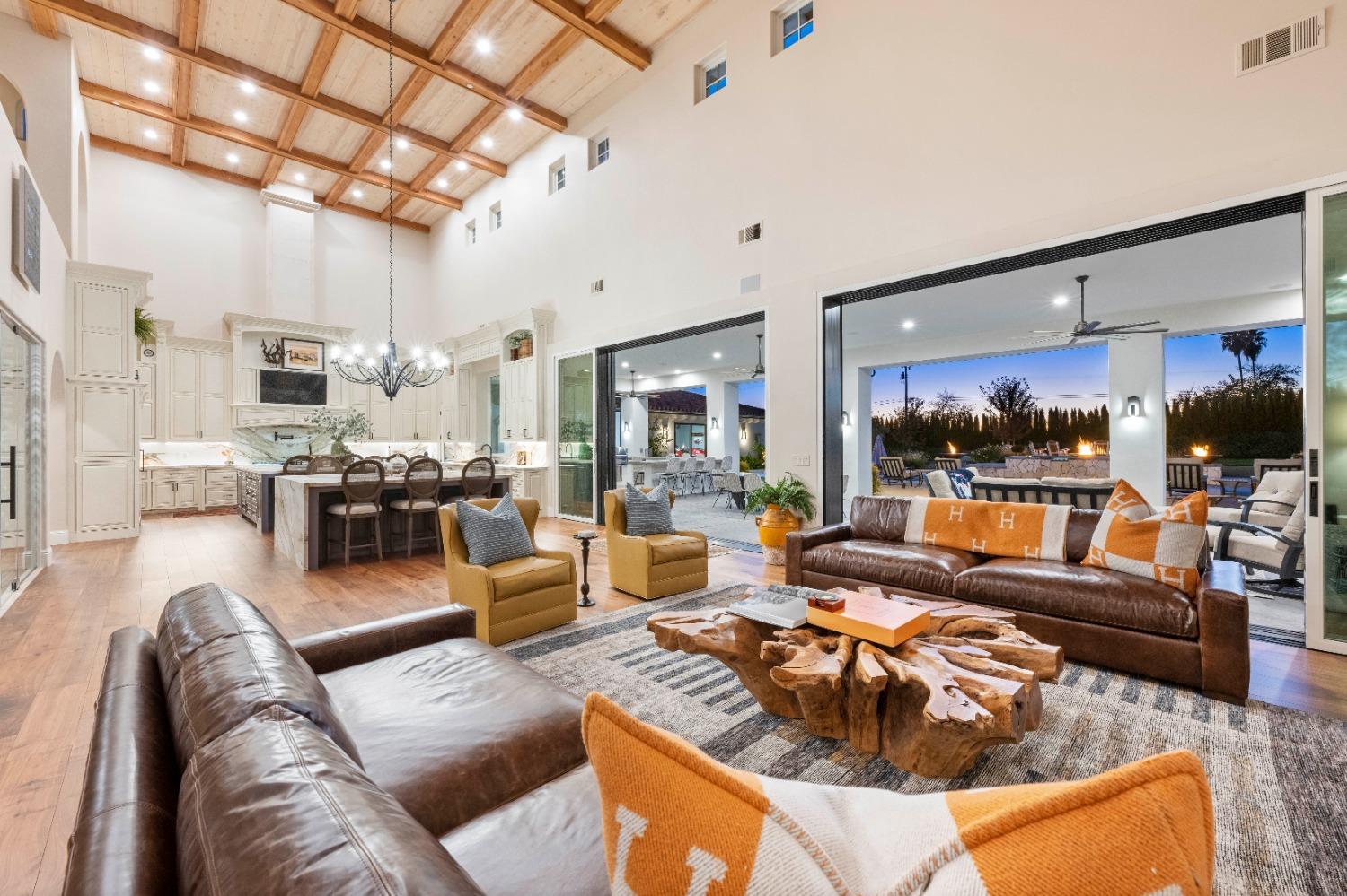 9050 Chelshire Estates Court