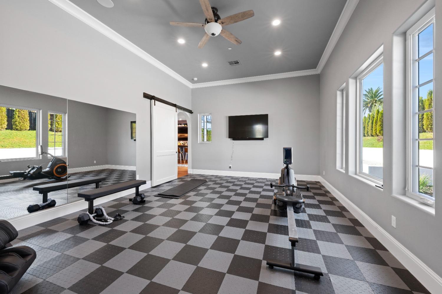 9050 Chelshire Estates Court