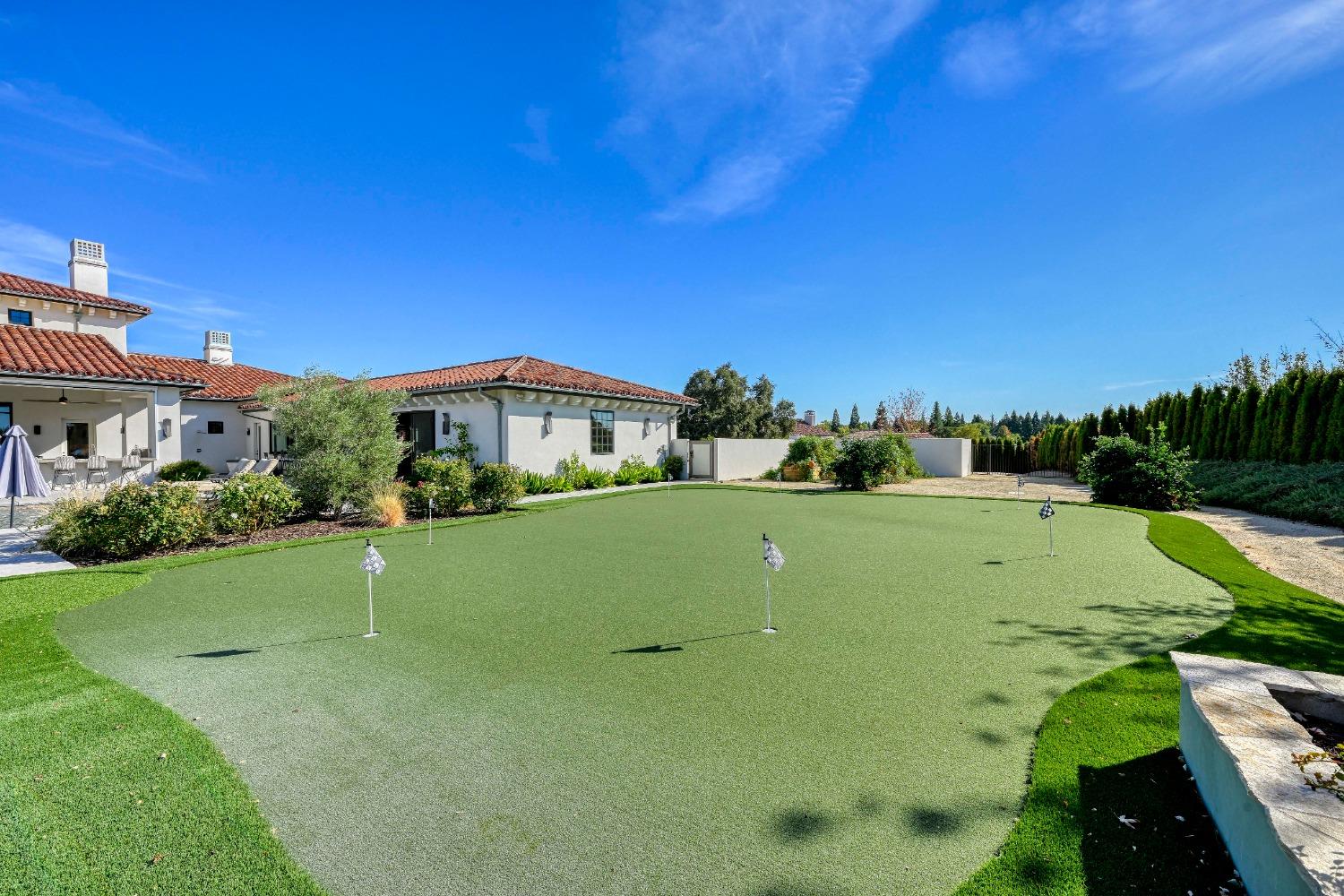 9050 Chelshire Estates Court