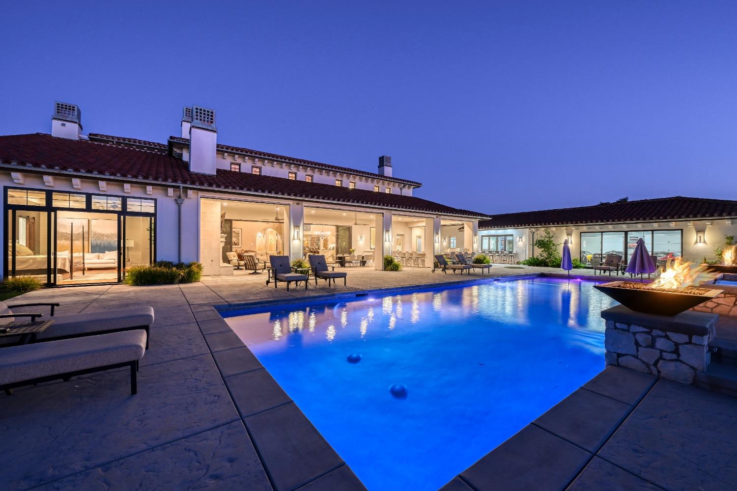 9050 Chelshire Estates Court