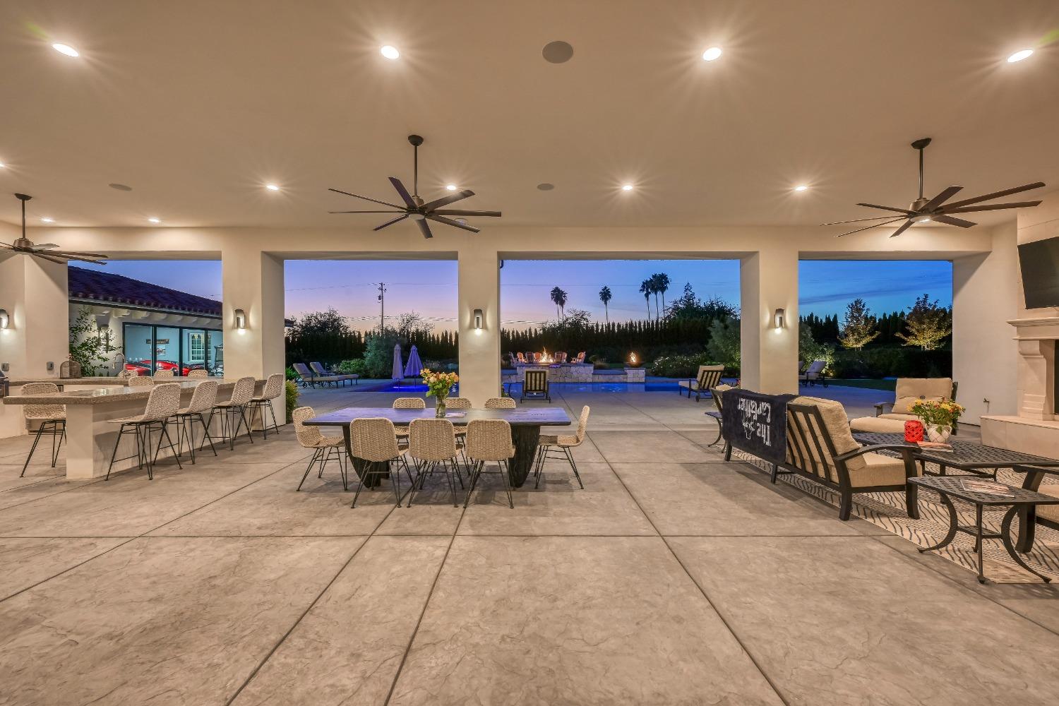 9050 Chelshire Estates Court