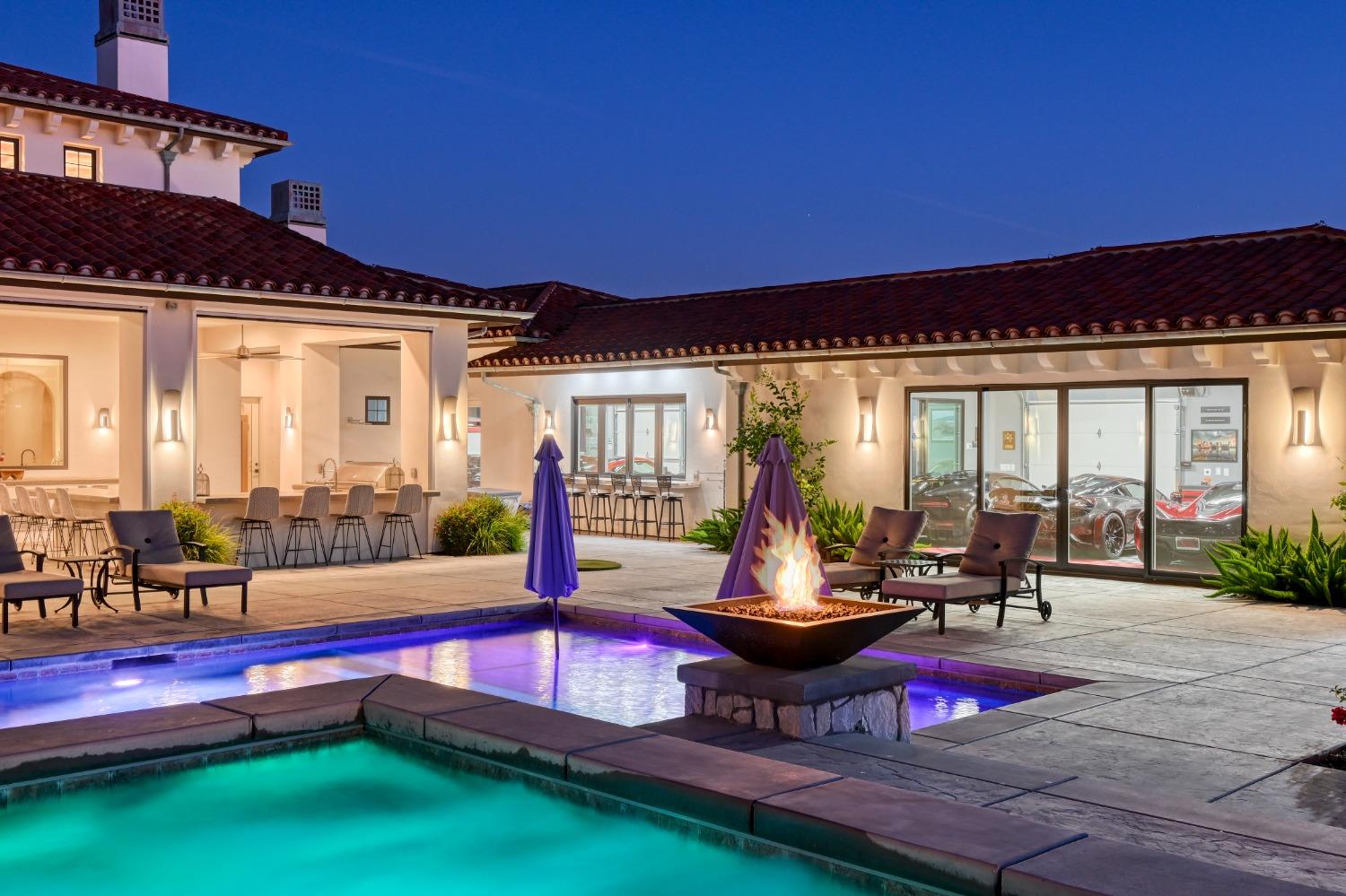 9050 Chelshire Estates Court