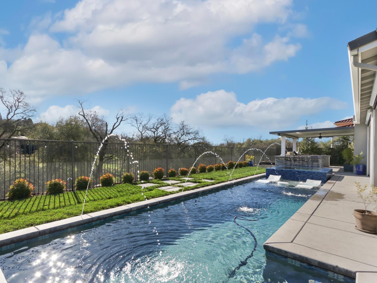 4308 Red Maple Court