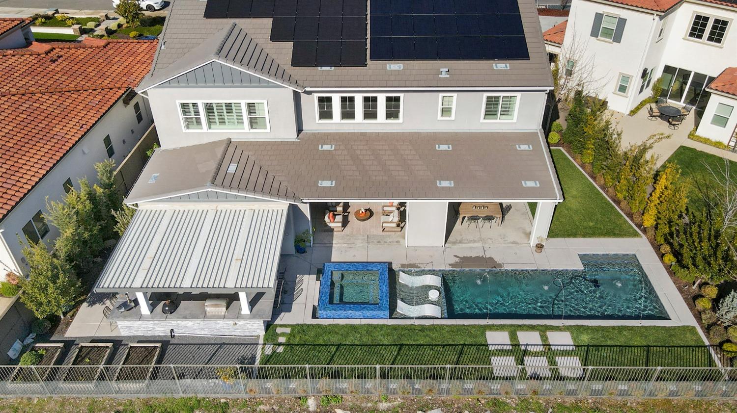 4308 Red Maple Court