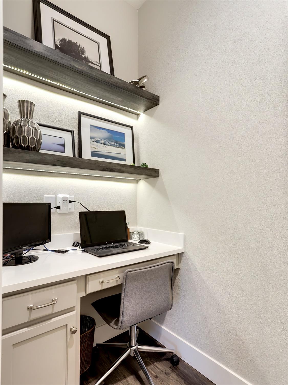 4308 Red Maple Court