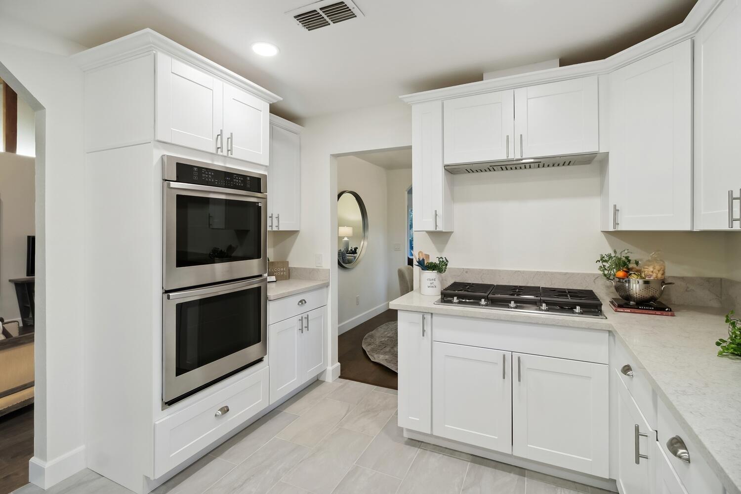 8021 Eagle View Lane