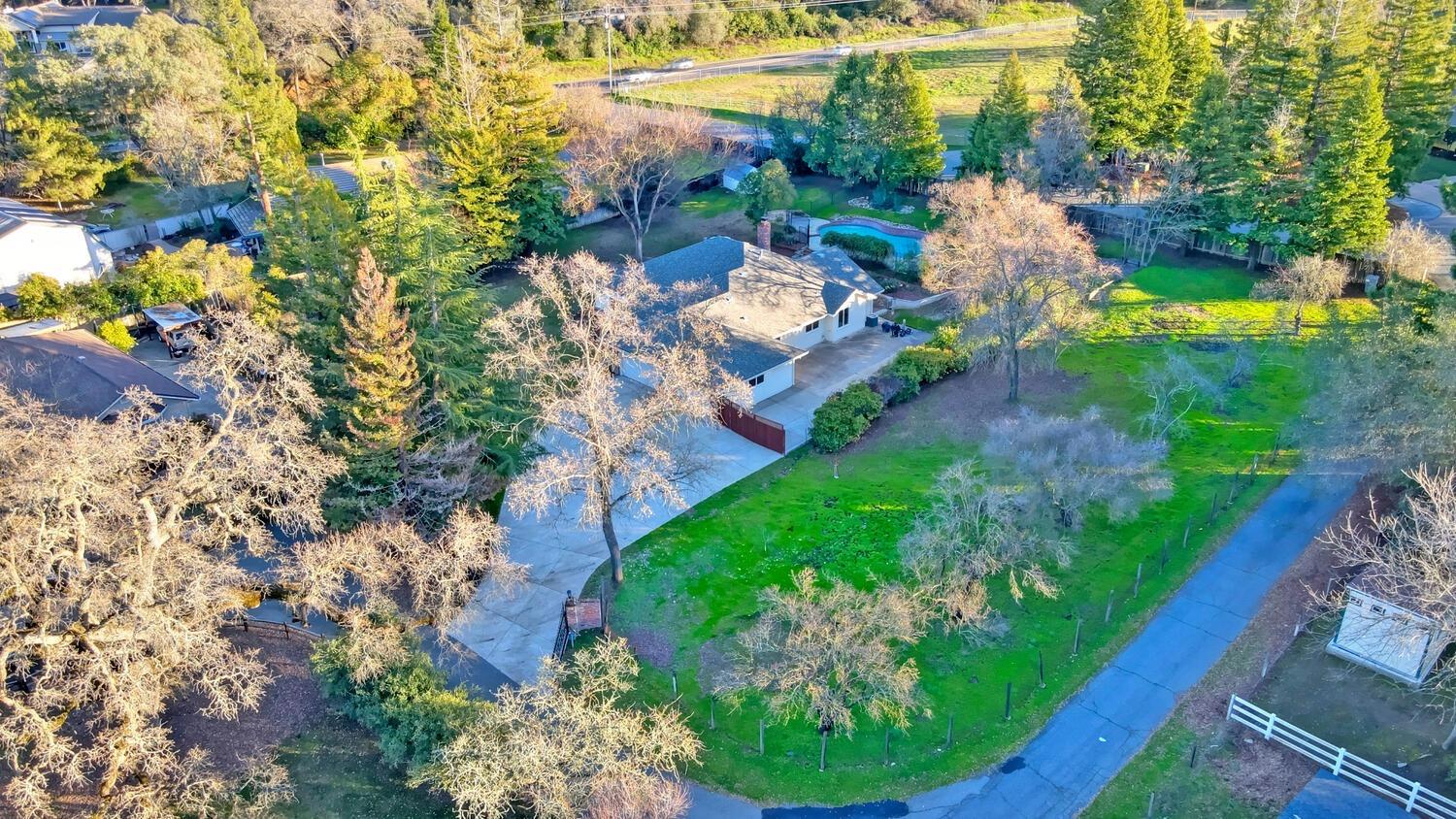 8021 Eagle View Lane