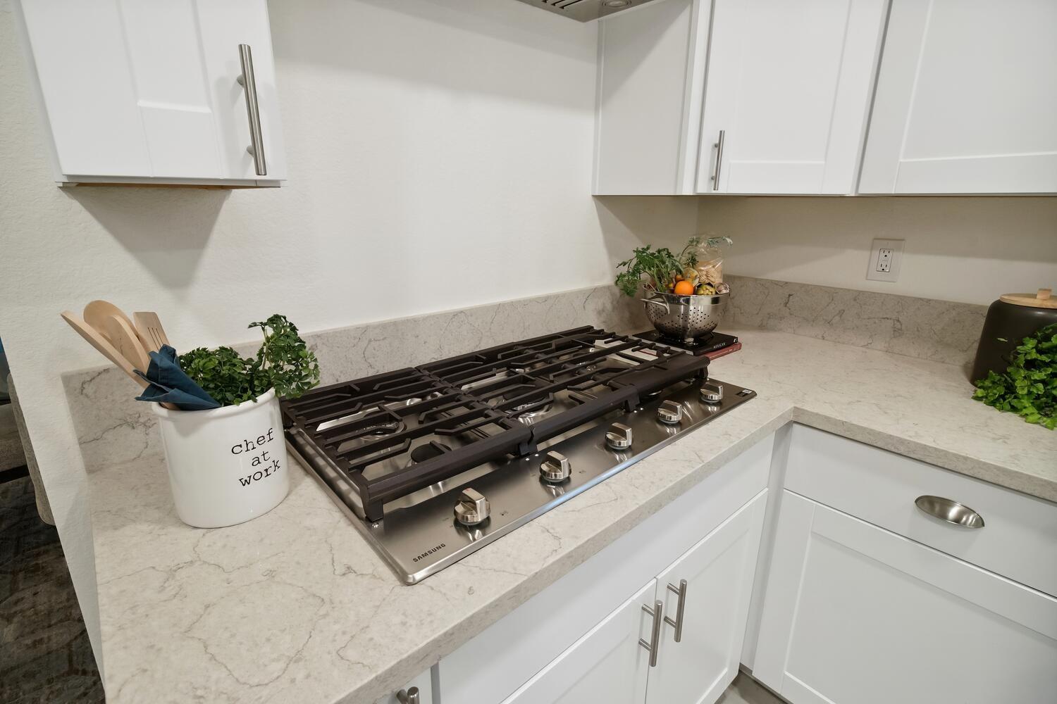 8021 Eagle View Lane