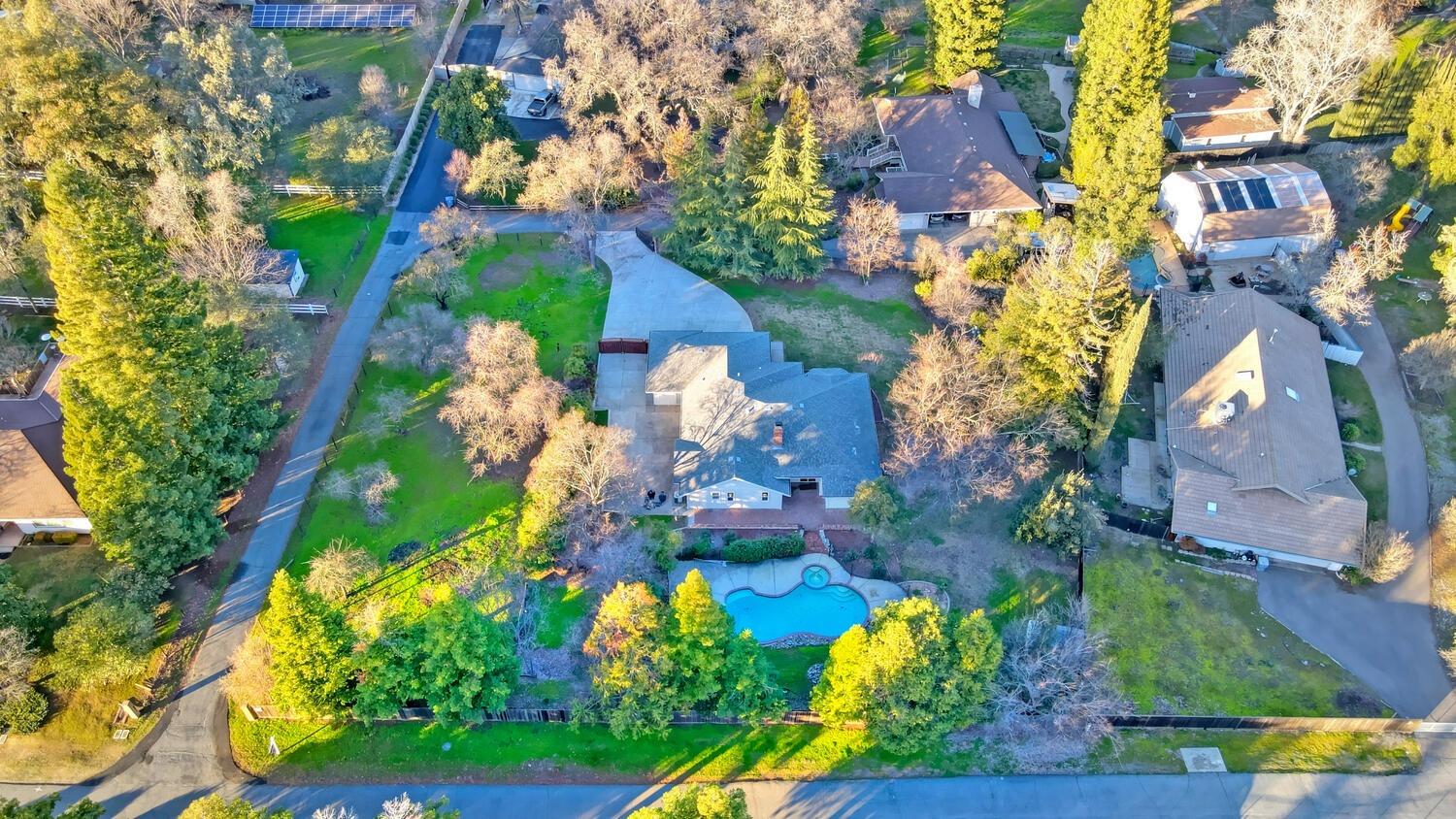 8021 Eagle View Lane