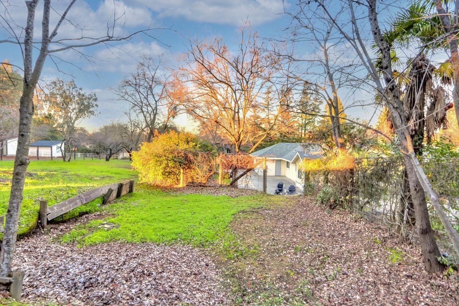 8021 Eagle View Lane