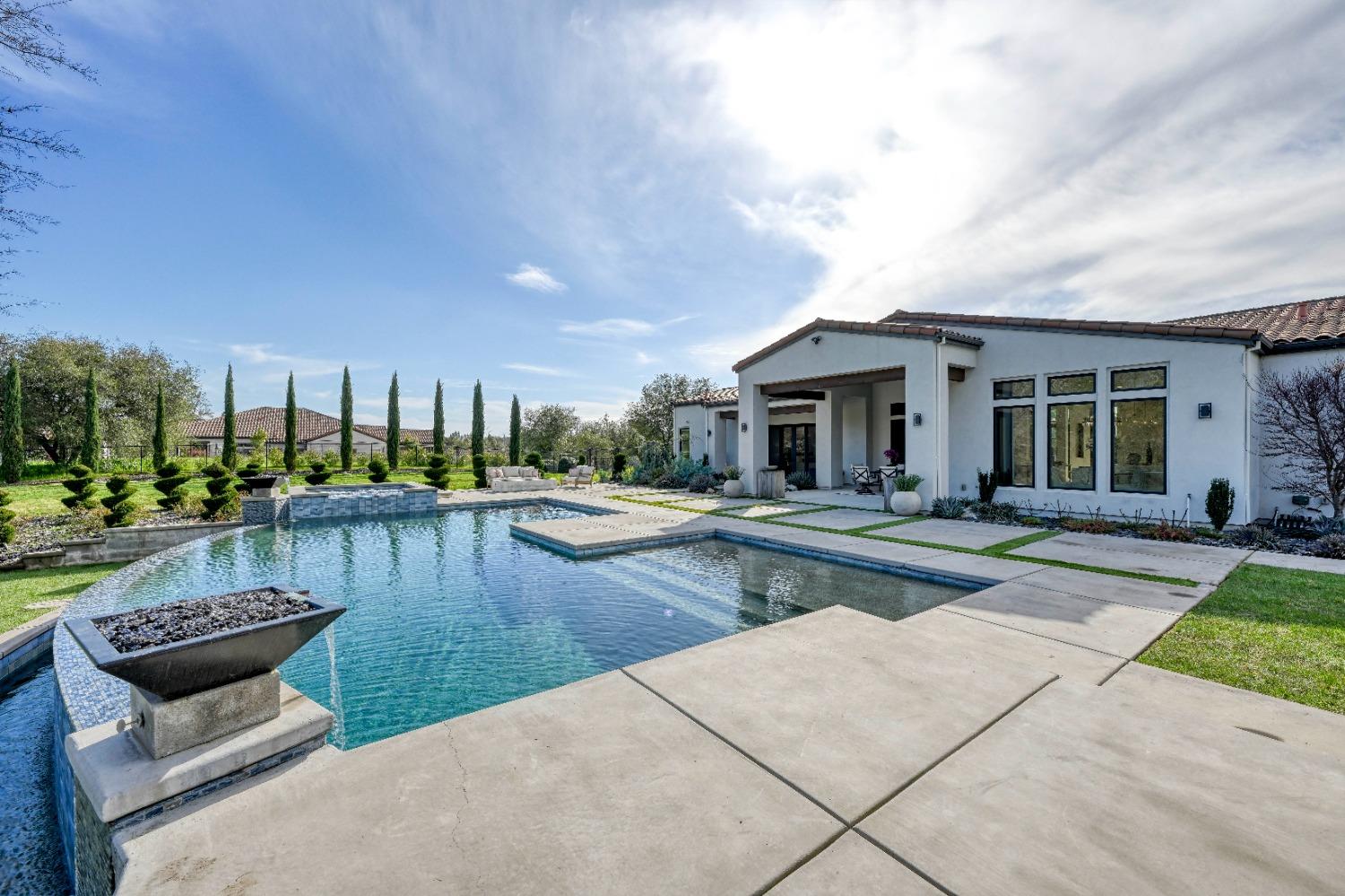 5335 Barton Road