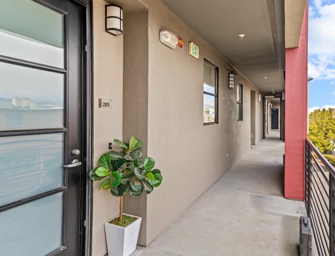 350 E Mission Street 203