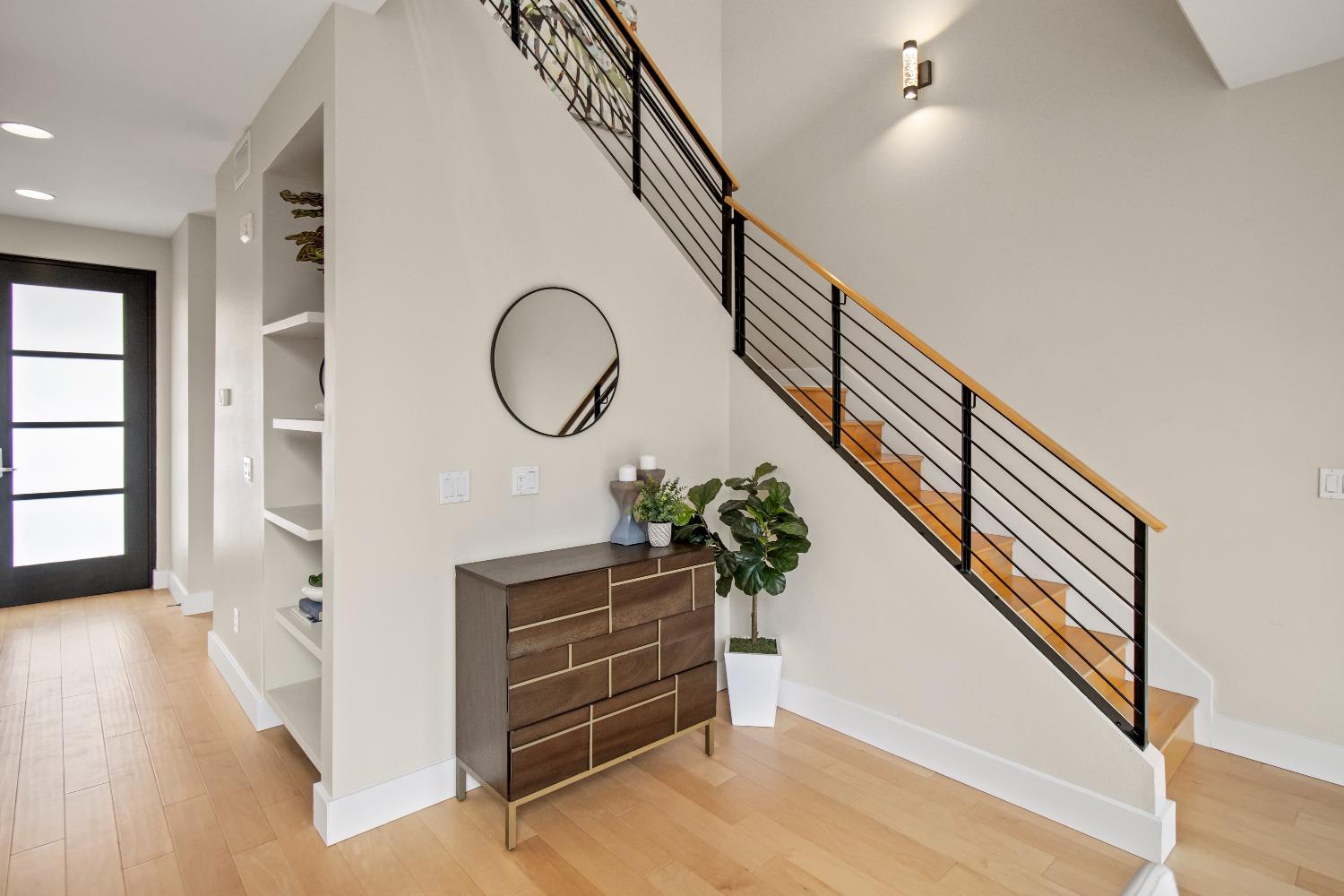 350 E Mission Street 203