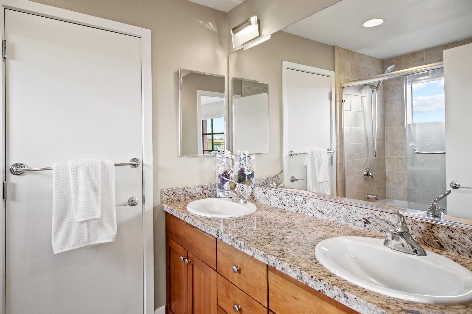 350 E Mission Street 203