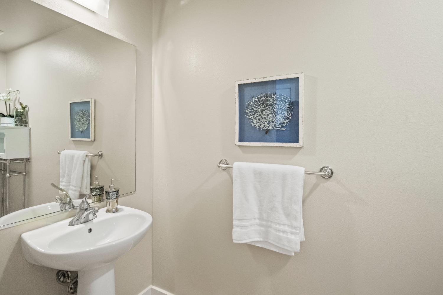 350 E Mission Street 203