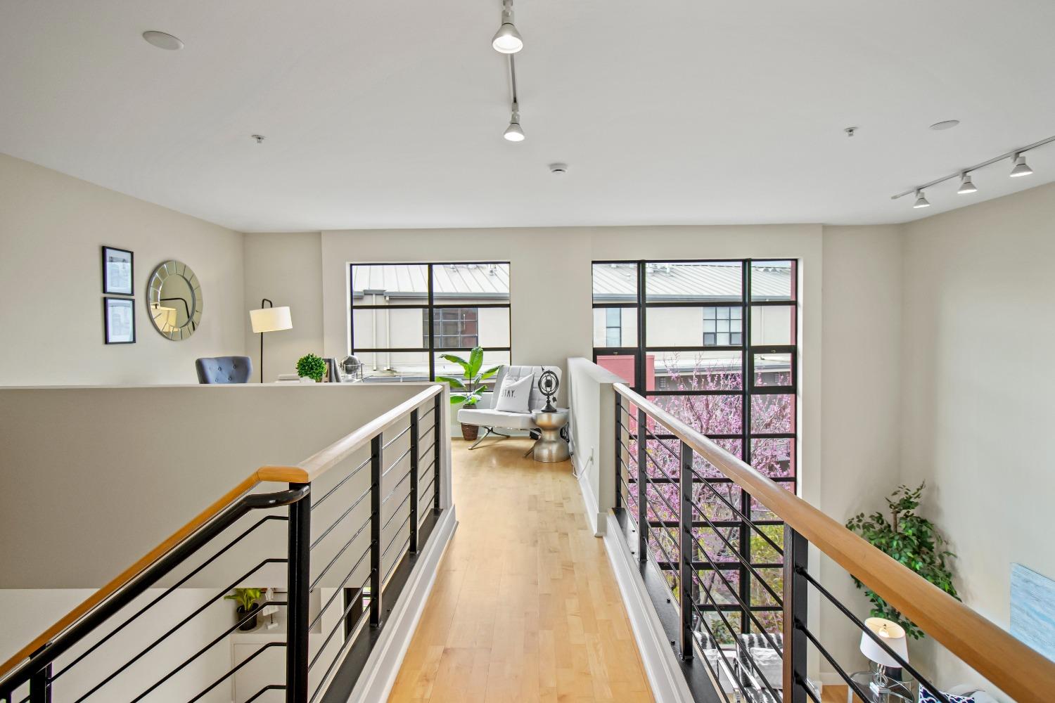 350 E Mission Street 203