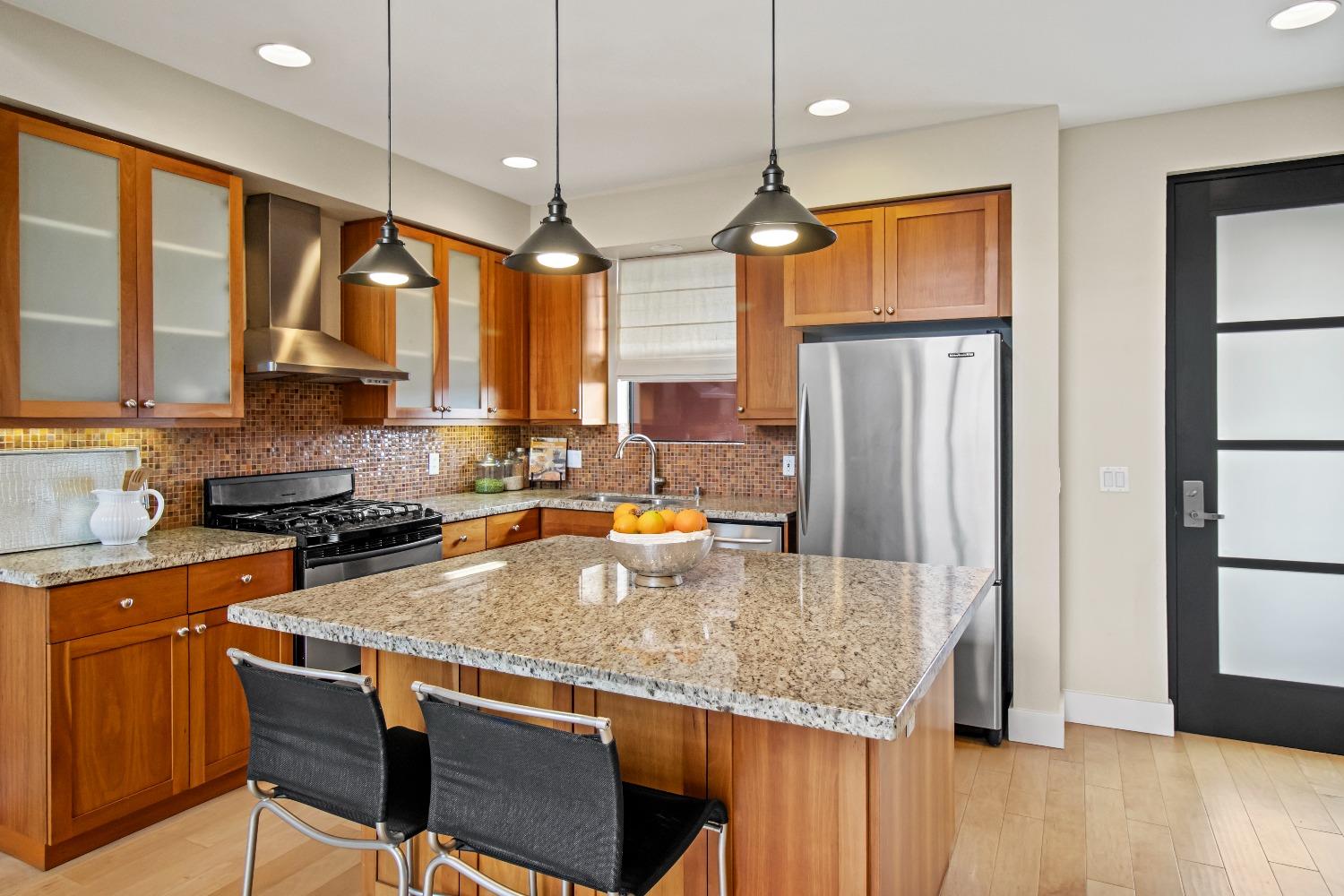 350 E Mission Street 203