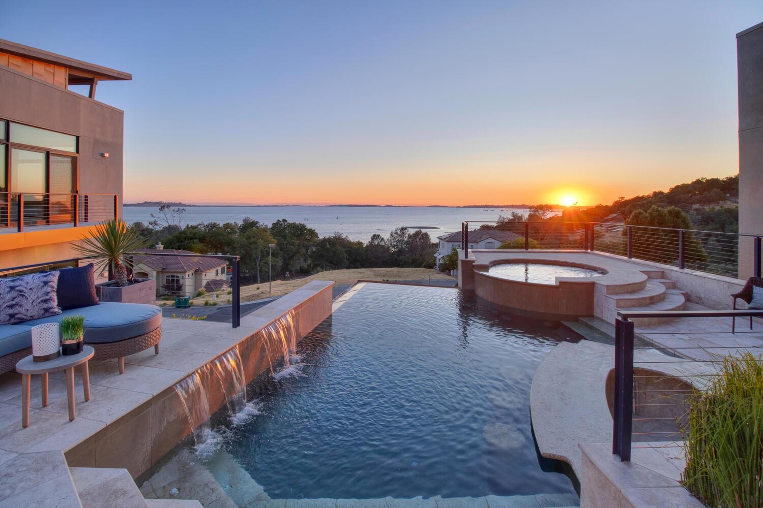 2143 Outrigger Drive