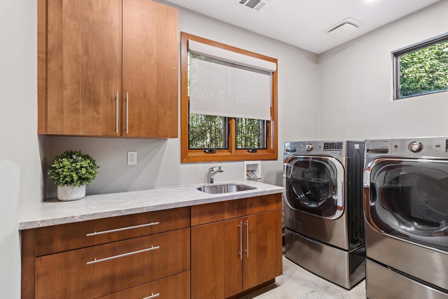 2143 Outrigger Drive