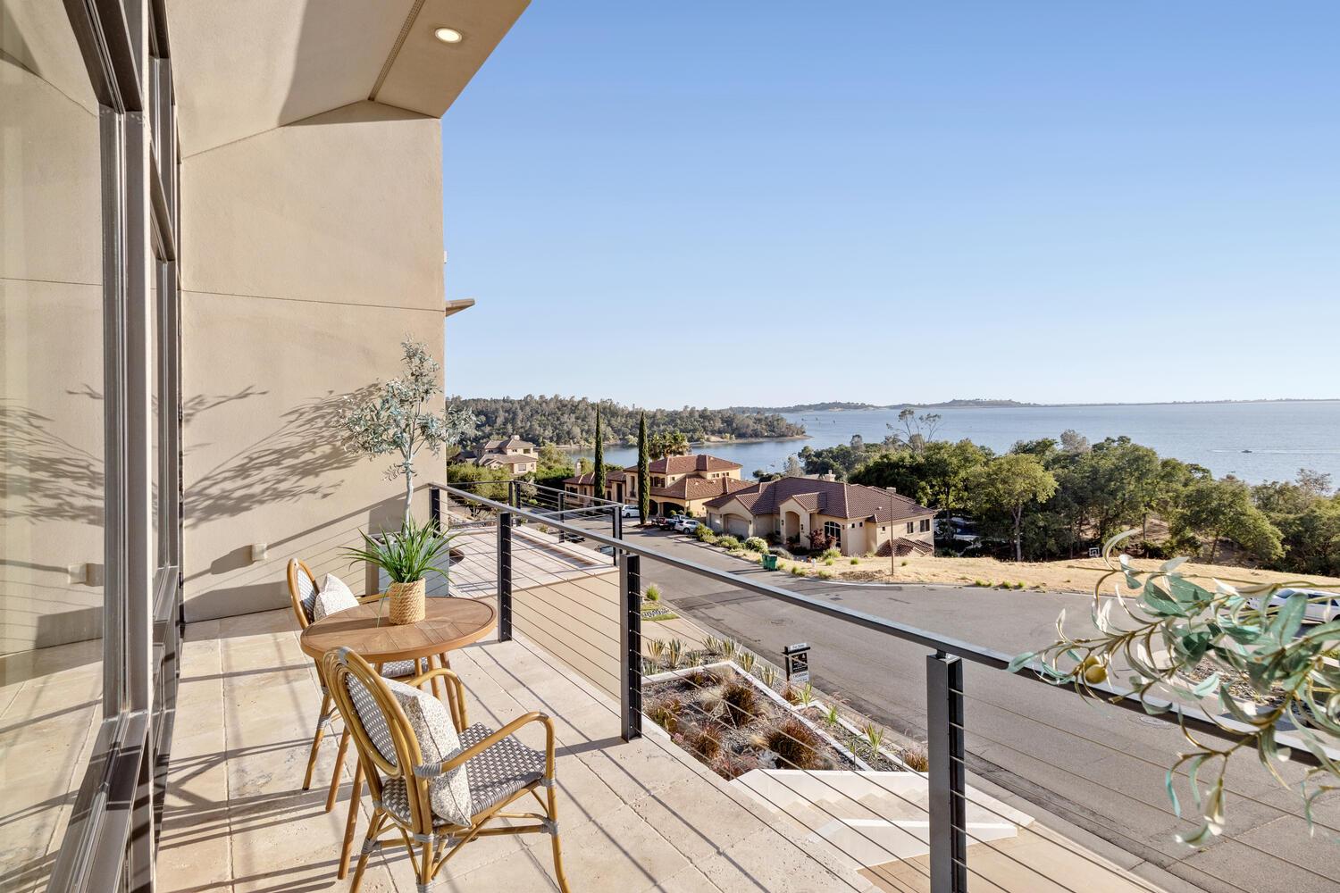 2143 Outrigger Drive