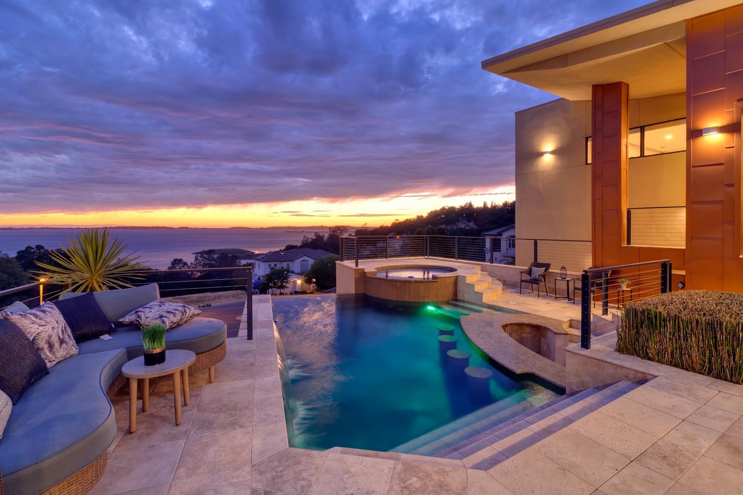 2143 Outrigger Drive