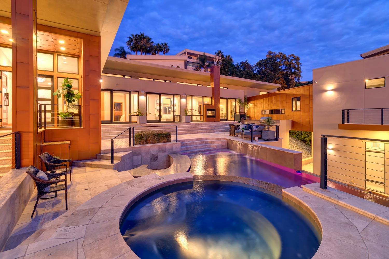 2143 Outrigger Drive