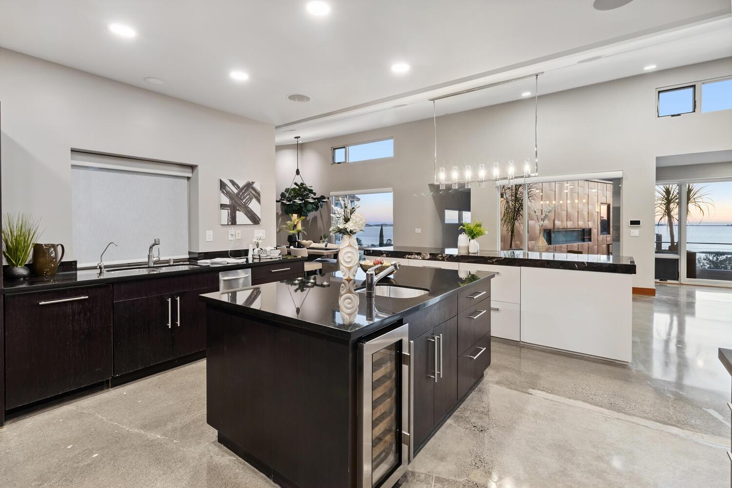 2143 Outrigger Drive