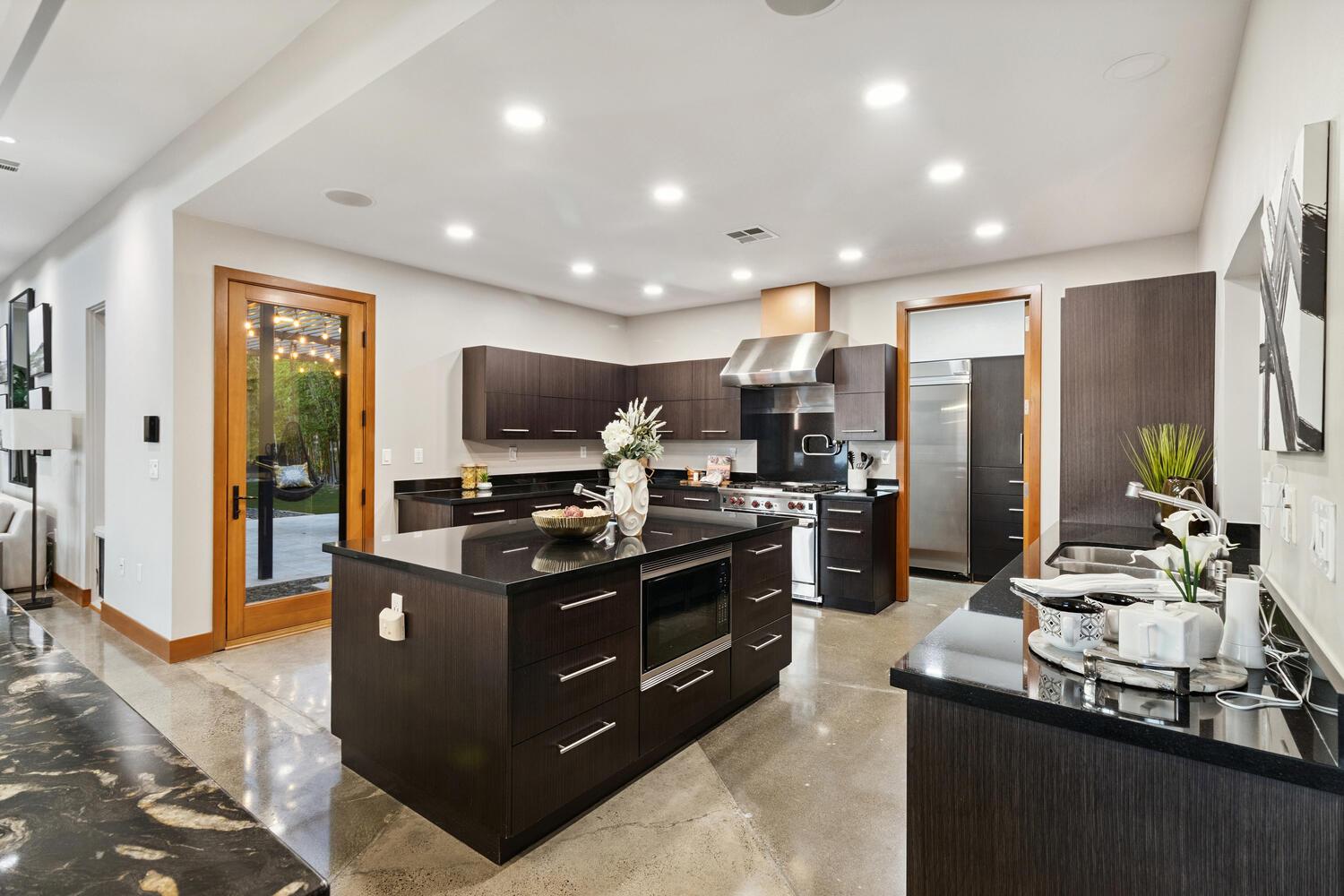 2143 Outrigger Drive