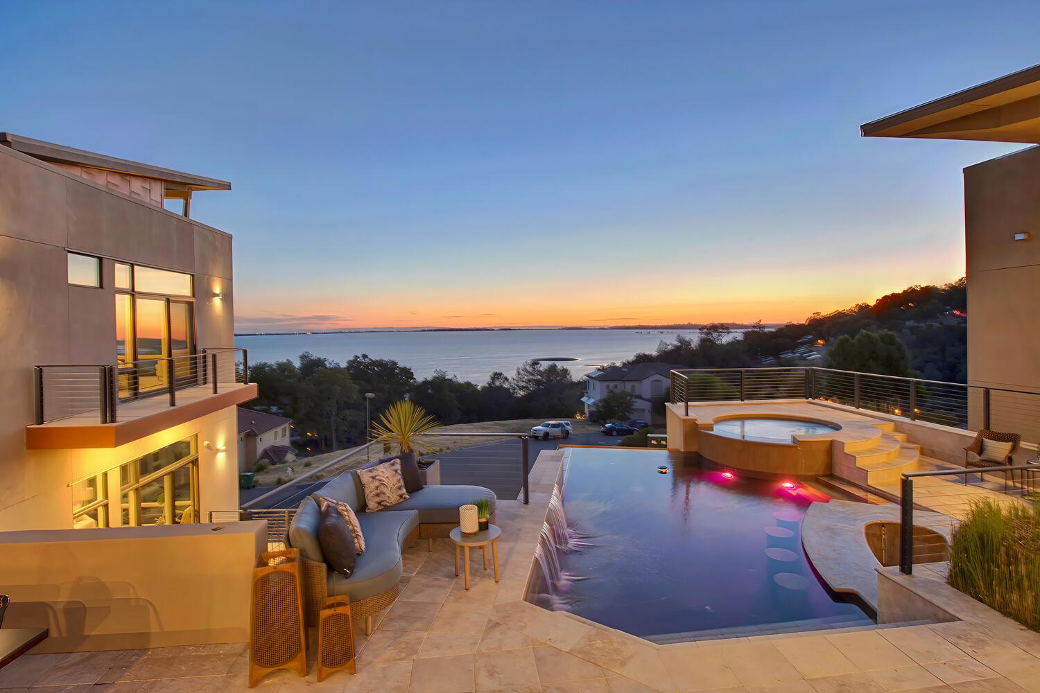 2143 Outrigger Drive